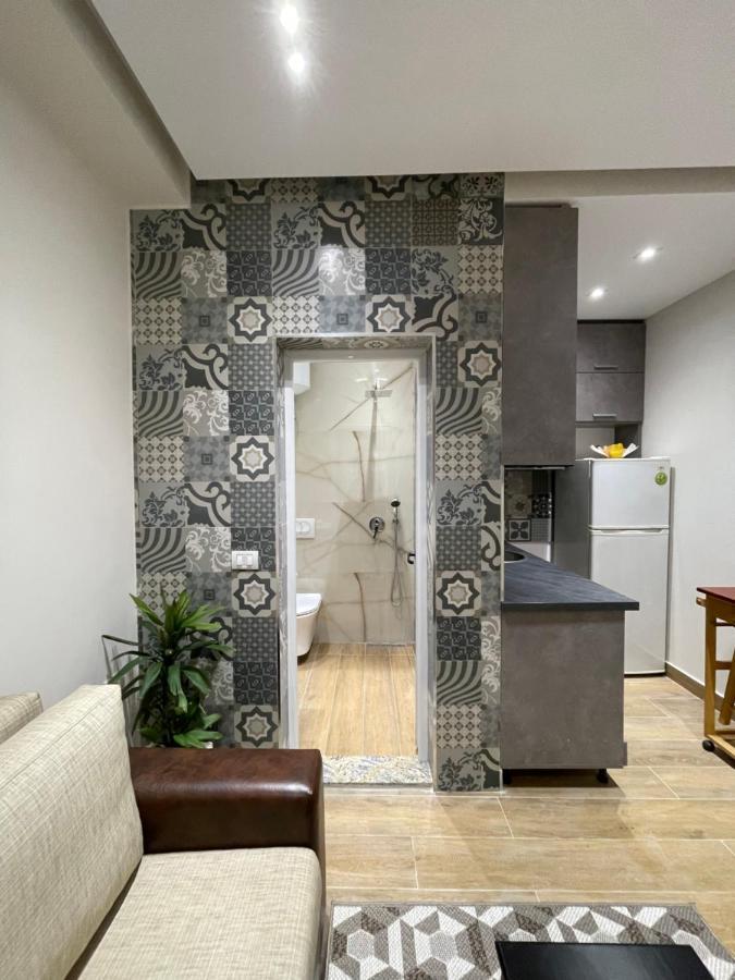 Modern 1 Bedroom City Apartment Tiranë Luaran gambar