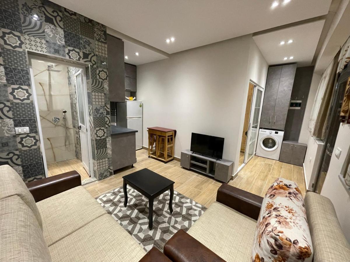 Modern 1 Bedroom City Apartment Tiranë Luaran gambar